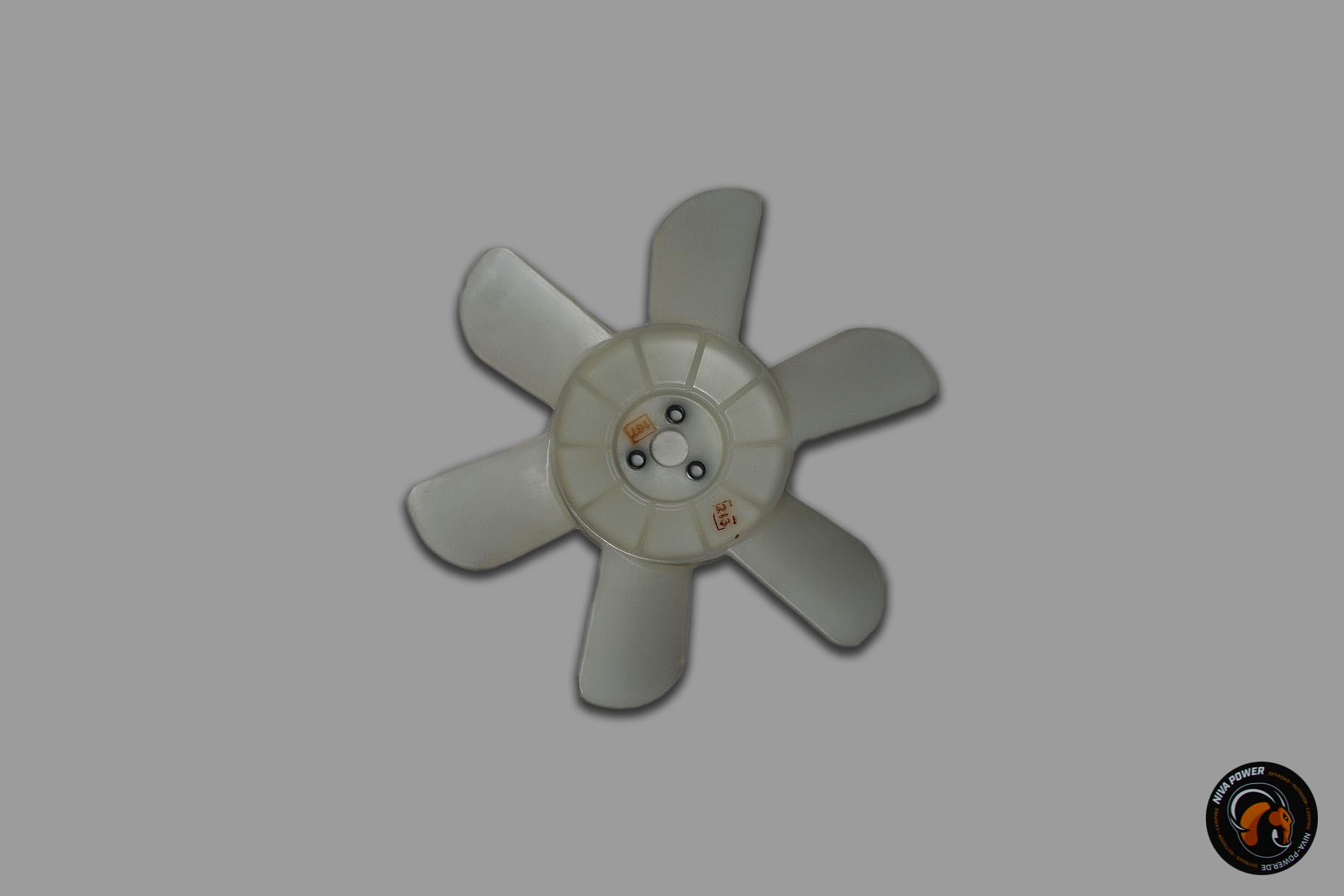 Luefterrad Kuehlgeblaese Lada Niva