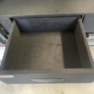 CB30BEFB 27F1 47A4 86F6 34C57395D036