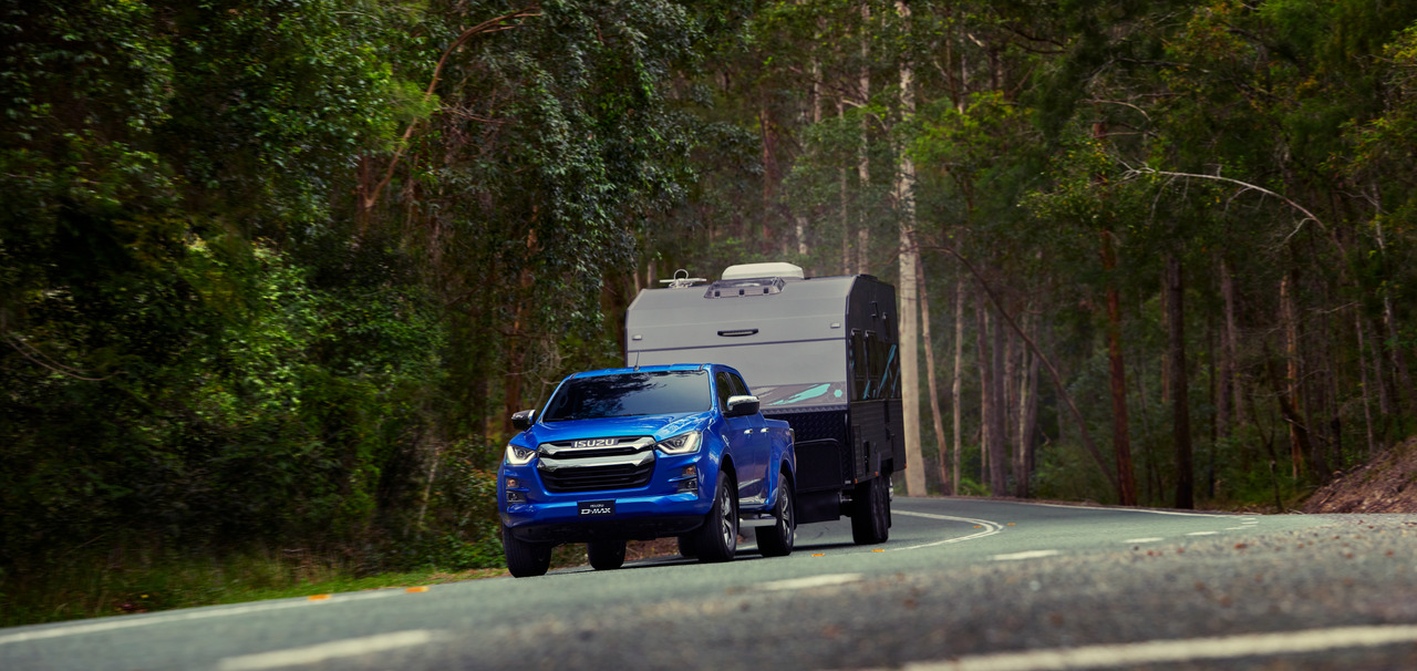 23MY ISUZU D MAX Extra 24 EU LHD Crew RBD with Towing (1)